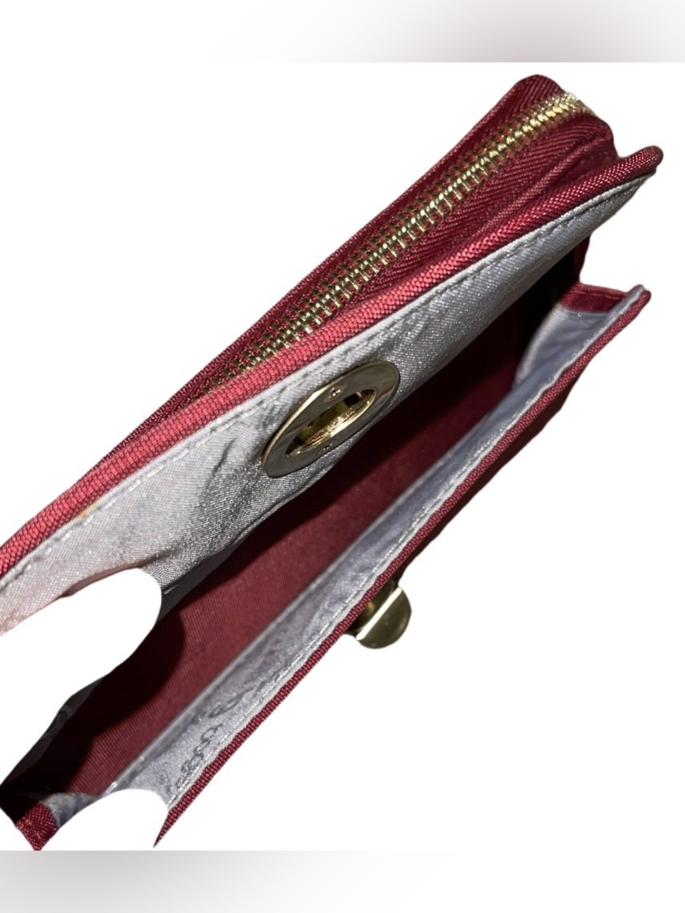 Baggallini Wallet -Deep Red - Picture 3 of 4